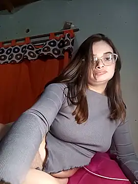 Emmacut 라이브 XXX 채팅