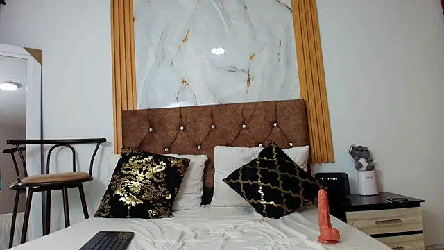 Онлайн чат XXX scarlet_fox75