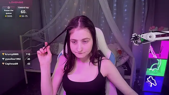 KiraDuvall Live XXX-Chat