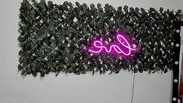 Chatroom XXX en direct de Sofia_Franco_