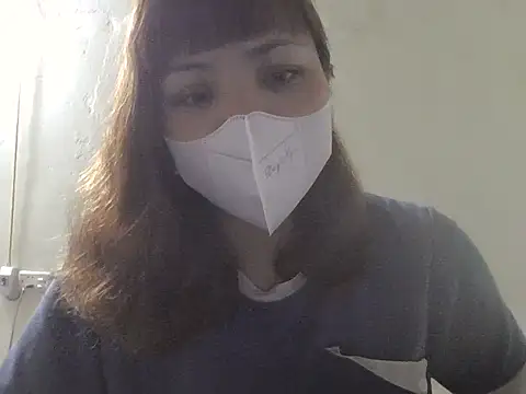 Chatroom XXX en direct de Angela-Eira