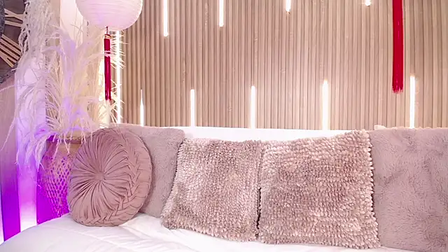 Tayzon_Foxxx Adlı Modelin Web Kamerası Şovu