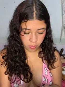 Živý XXX chat IvyRousex