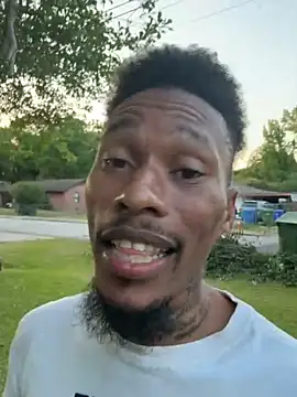 Czat XXX na żywo – KingDerRico