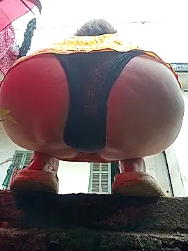 July-Asian Adlı Modelin Canlı XXX Sohbeti