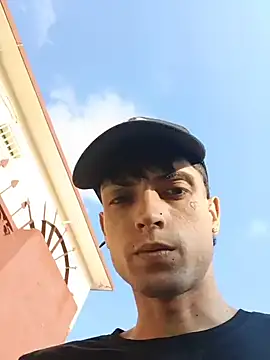 CubaxxxPeneGrande 即時 XXX 聊天