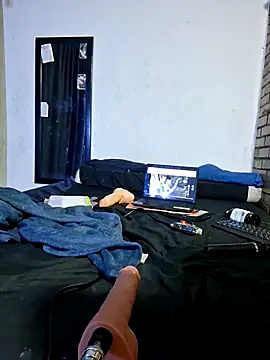 Backdoor_Newbie 라이브 XXX 채팅