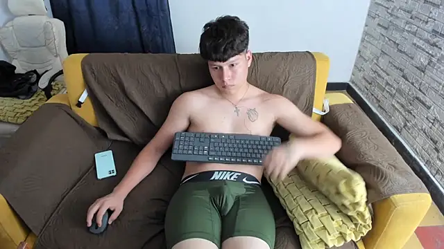 Czat XXX na żywo – daniel_leon