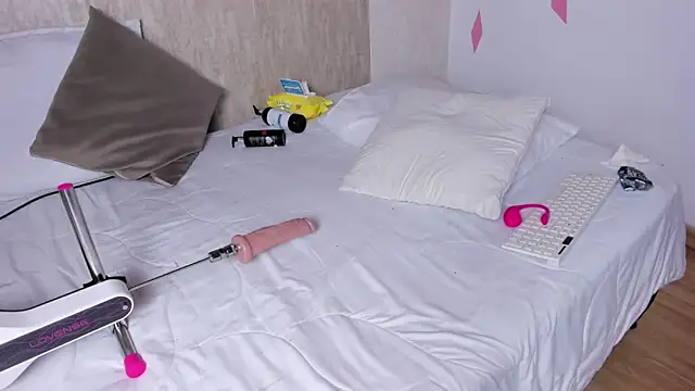 miiaa_m1's Live XXX Chat