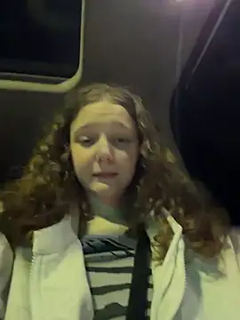 outside_rosy's Webcam Show