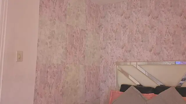 Pokazy przed kamerką – april_summer_