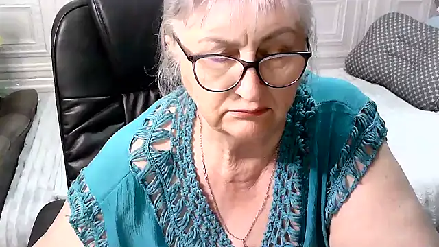 LolkaAlyss Show Webcam