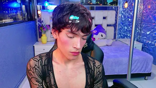 AlecciaNova Show Webcam