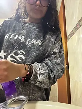 Czat XXX na żywo – Bunny_fire