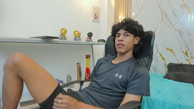 Zayn_Fox32 ওয়েবক্যাম শো