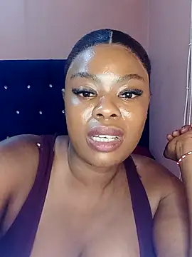 Luciouslips00's Webcam Show