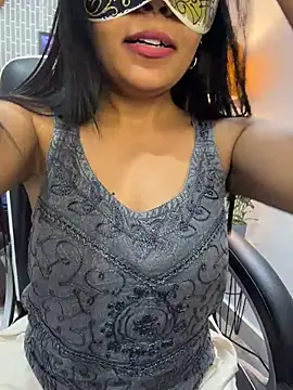 escape_with_me's Live XXX Chat