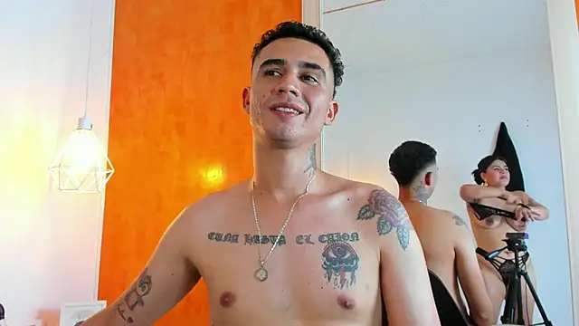 Irina_and_Max's Live XXX Chat