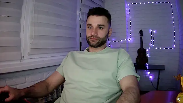 DaddySlava – Live XXX-chat