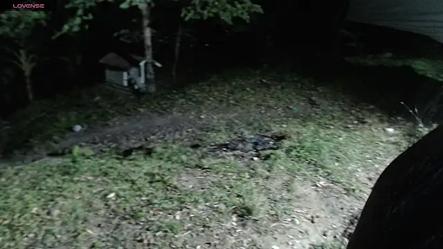 esmeralda_li's Live XXX Chat