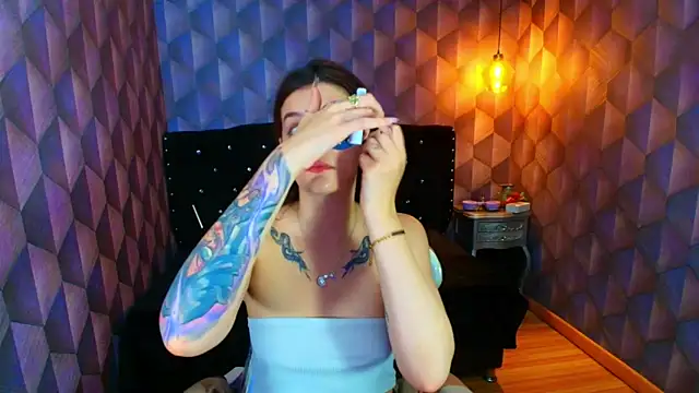 LiaHarryis 现场XXX聊天