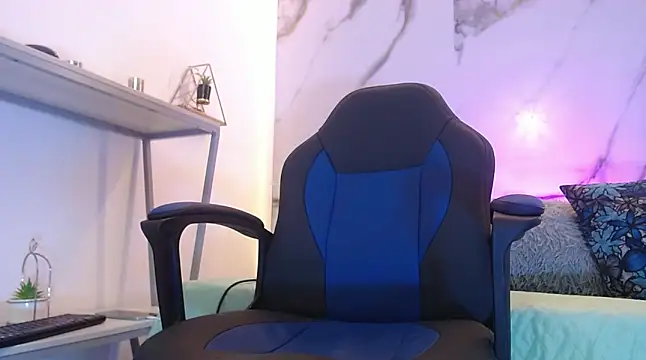 Chat +18 de XanderGrey8 ao vivo