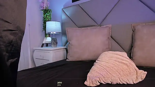 StellarKitty_: онлайн-секс-чат