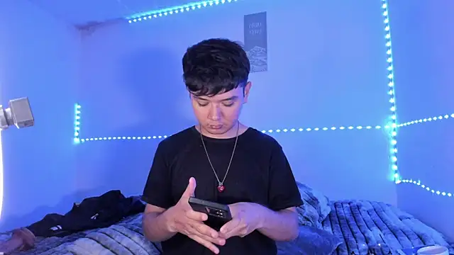 Kody_Royale: вебкам-шоу