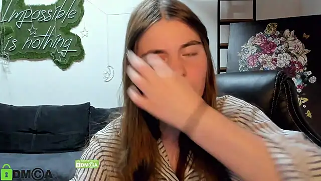 Chat +18 de MiraaBloom ao vivo