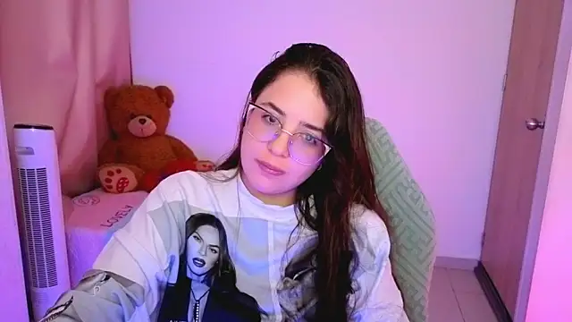 Chat +18 de _alicia_z ao vivo