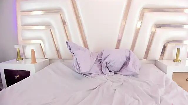 Chatroom XXX en direct de Aisharhodes00