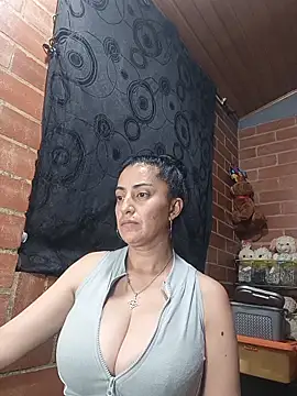 Chatroom XXX en direct de Alexandrina