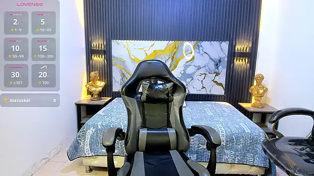 Amelia_Lopez24: онлайн-секс-чат