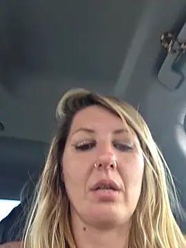 Chat XXX Live SheIsSomething