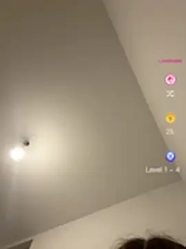 XXX chat uživo modela cherrylust12