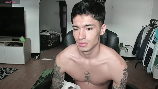 Damon__333 webcam show