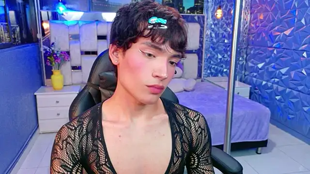 AlecciaNova Adlı Modelin Web Kamerası Şovu