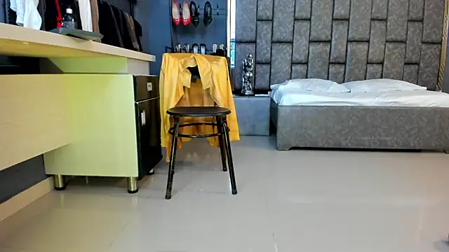 แชท XXX สดของ Matureyulyet