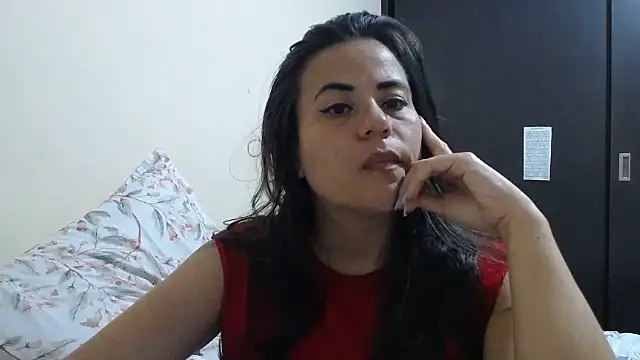 Chatroom XXX en direct de KAROLCANDY