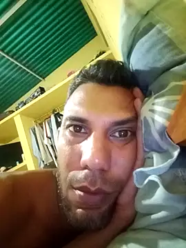 UnreadyChutzpa 网络视讯表演