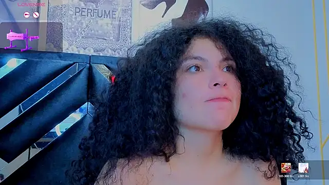 دردشة Zoe-yanin الجنسية المباشرة