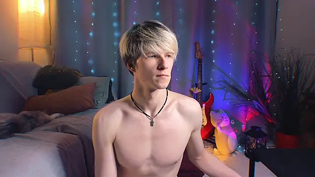 Breston_Sweet Adlı Modelin Canlı XXX Sohbeti