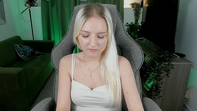 Chatroom XXX en direct de ViolaMore