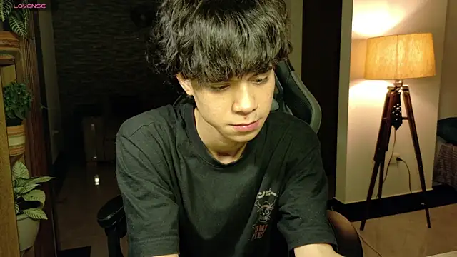 Pokazy przed kamerką – MyLatinHotBoys