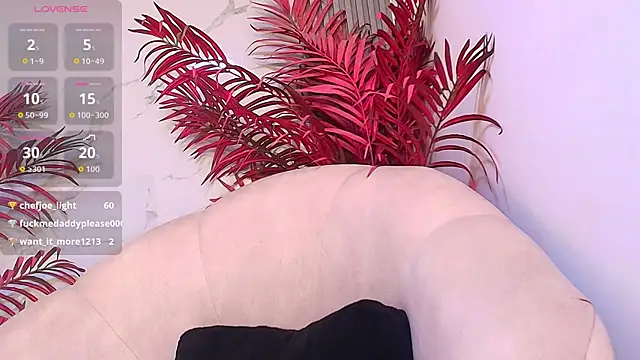 XXX chat uživo modela HallieStone