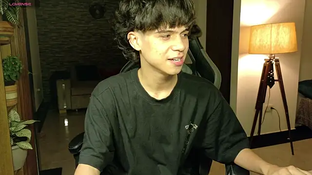 MyLatinHotBoys Pertunjukan Webcam