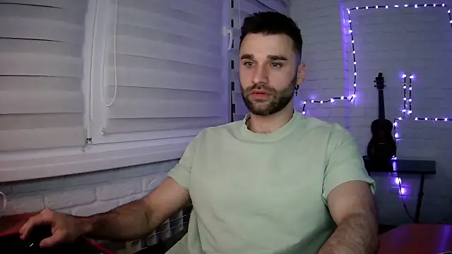 DaddySlava Live XXX Chat