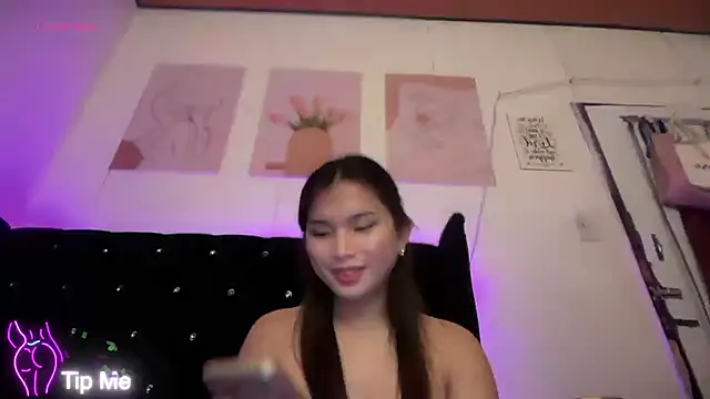 NaughtyJedGirl 网络视讯表演