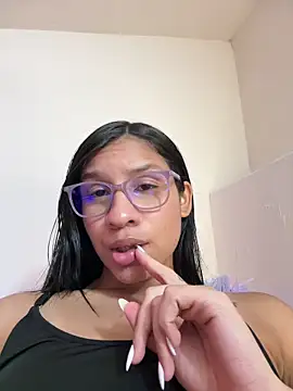 Chat XXX en directo de Danaeluxe