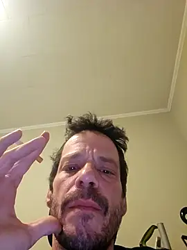 chosen923: διαδικτυακό σόου στην κάμερα